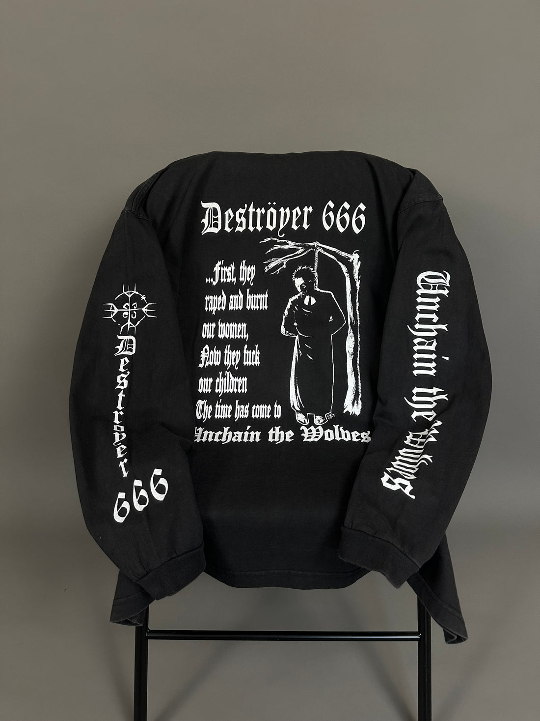 Vintage 1997 Destroyer Unchain The Wolves Longsleeve