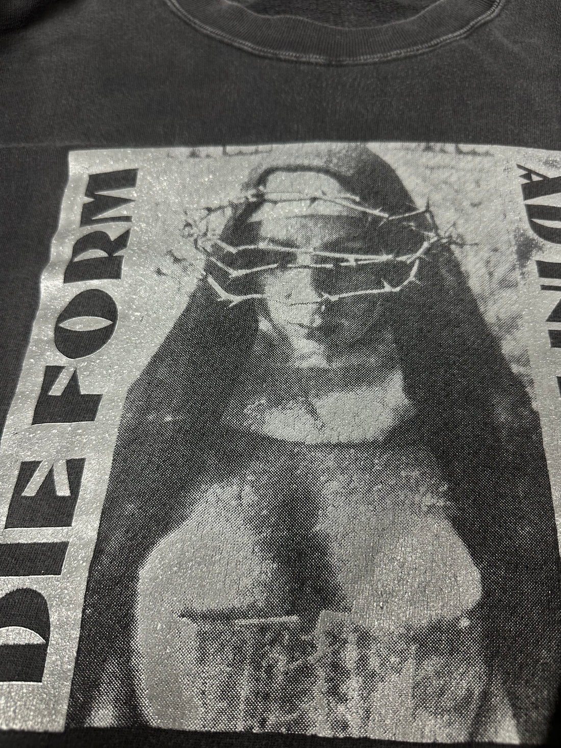 Die Form 1993 Ad Infinitum Vintage Sweater