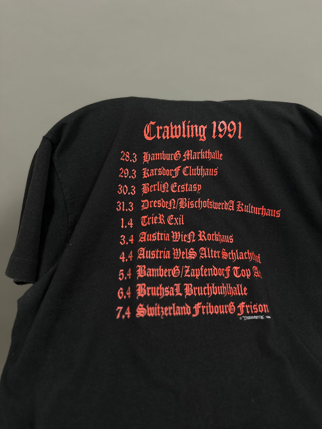 Vintage 1991 Entombed Crawling Germany T-Shirt