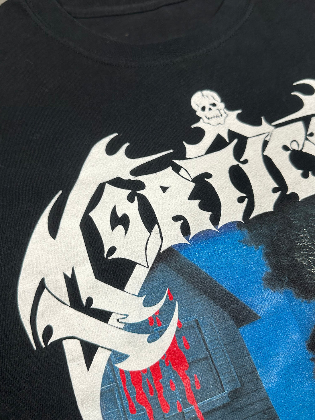 Vintage 2000s Mortician Chainsaw T-Shirt