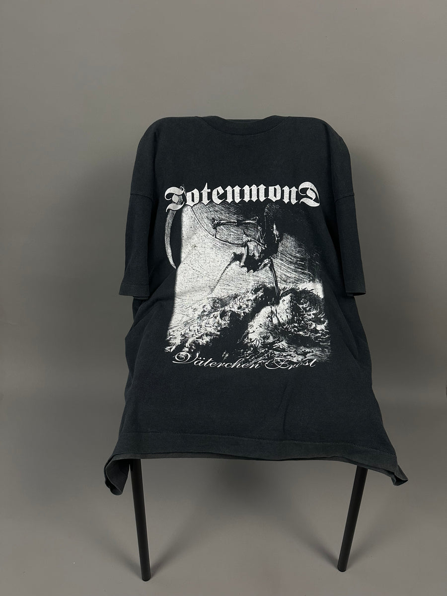 Vintage 1997 Totenmond Gott Ist Krieg T-Shirt