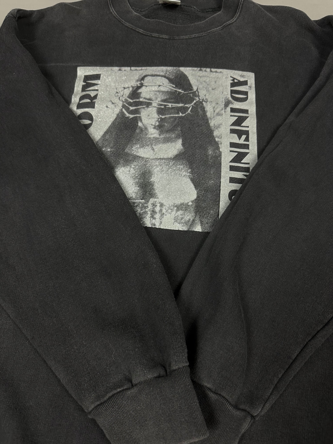 Die Form 1993 Ad Infinitum Vintage Sweater